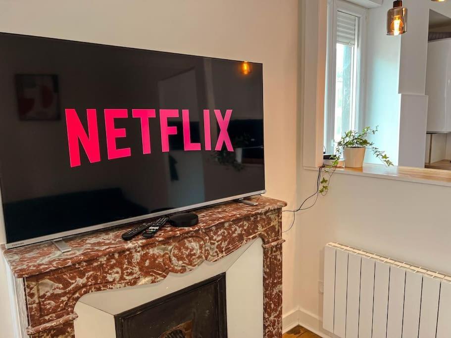 Le Spacieux Et Confortable A 15min De La Gare Appartement